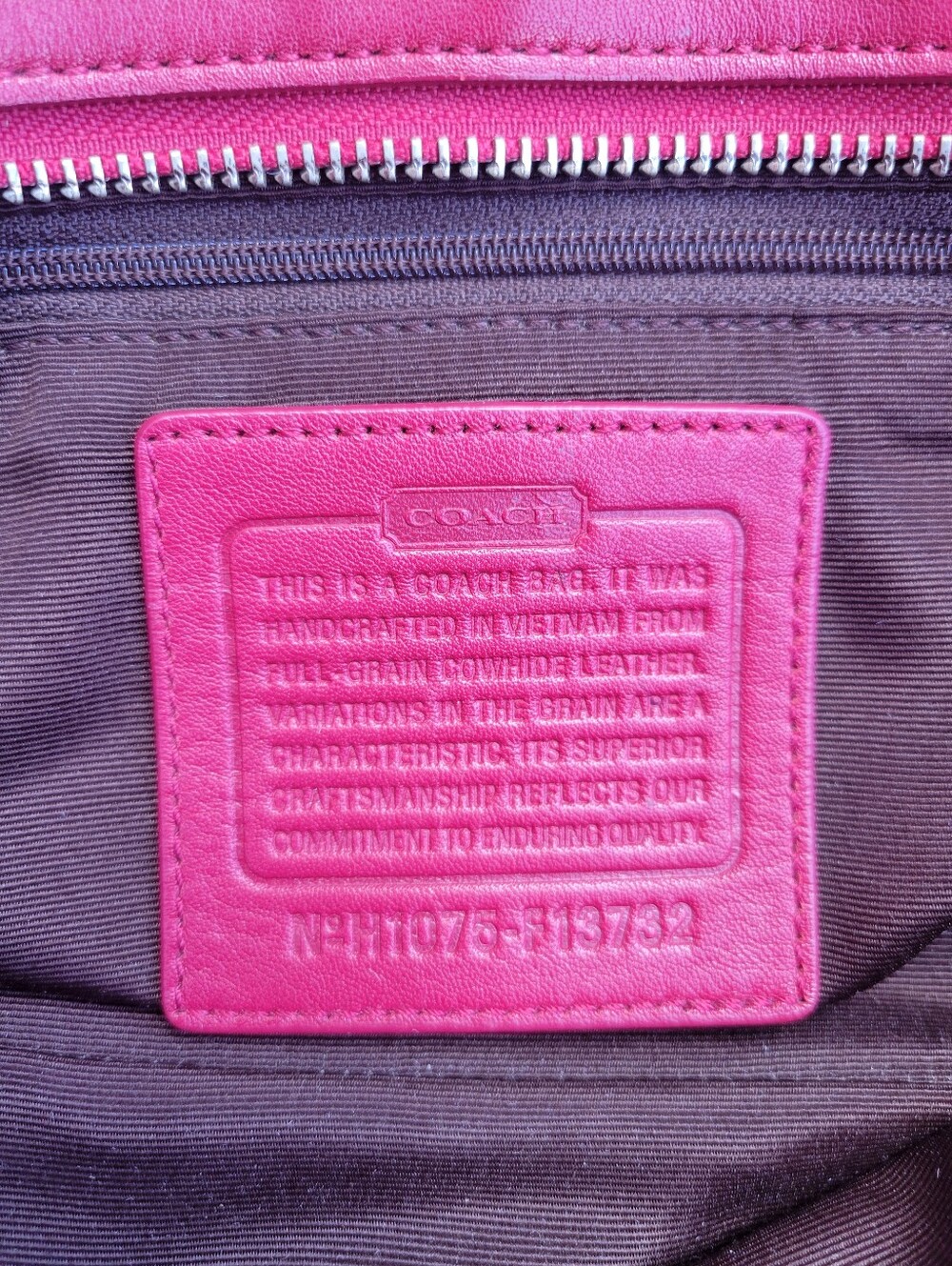 Vintage Coach Soho Pleated Leather Shoulder Bag - Picture 6 of 14